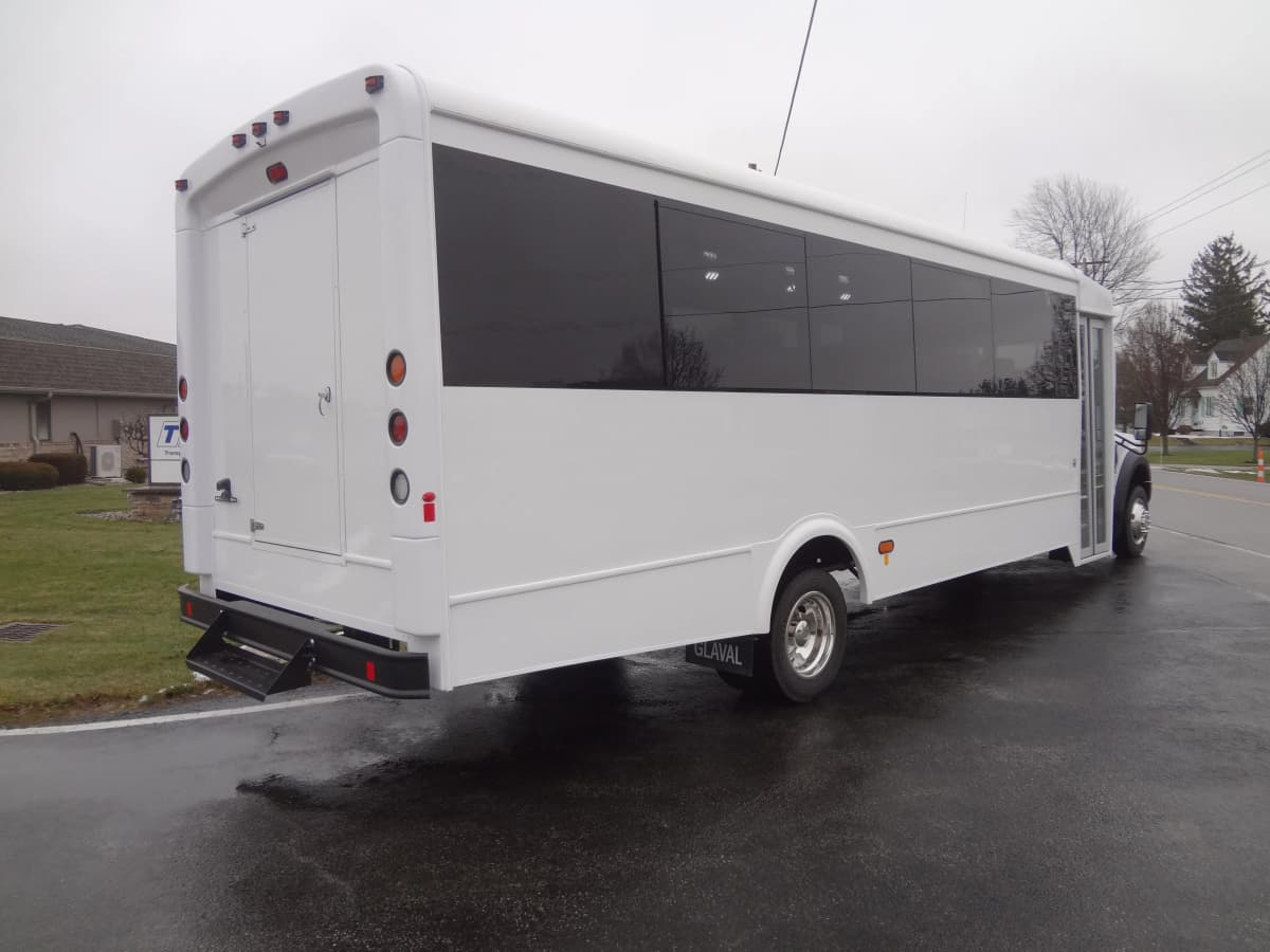 Glaval Entourage Image - GL23206-3a