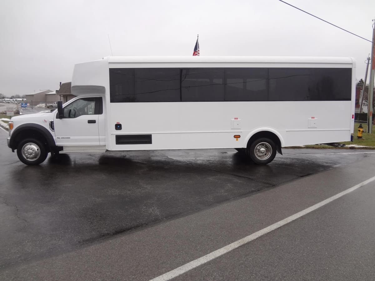 Glaval Entourage Image - GL23206-6a